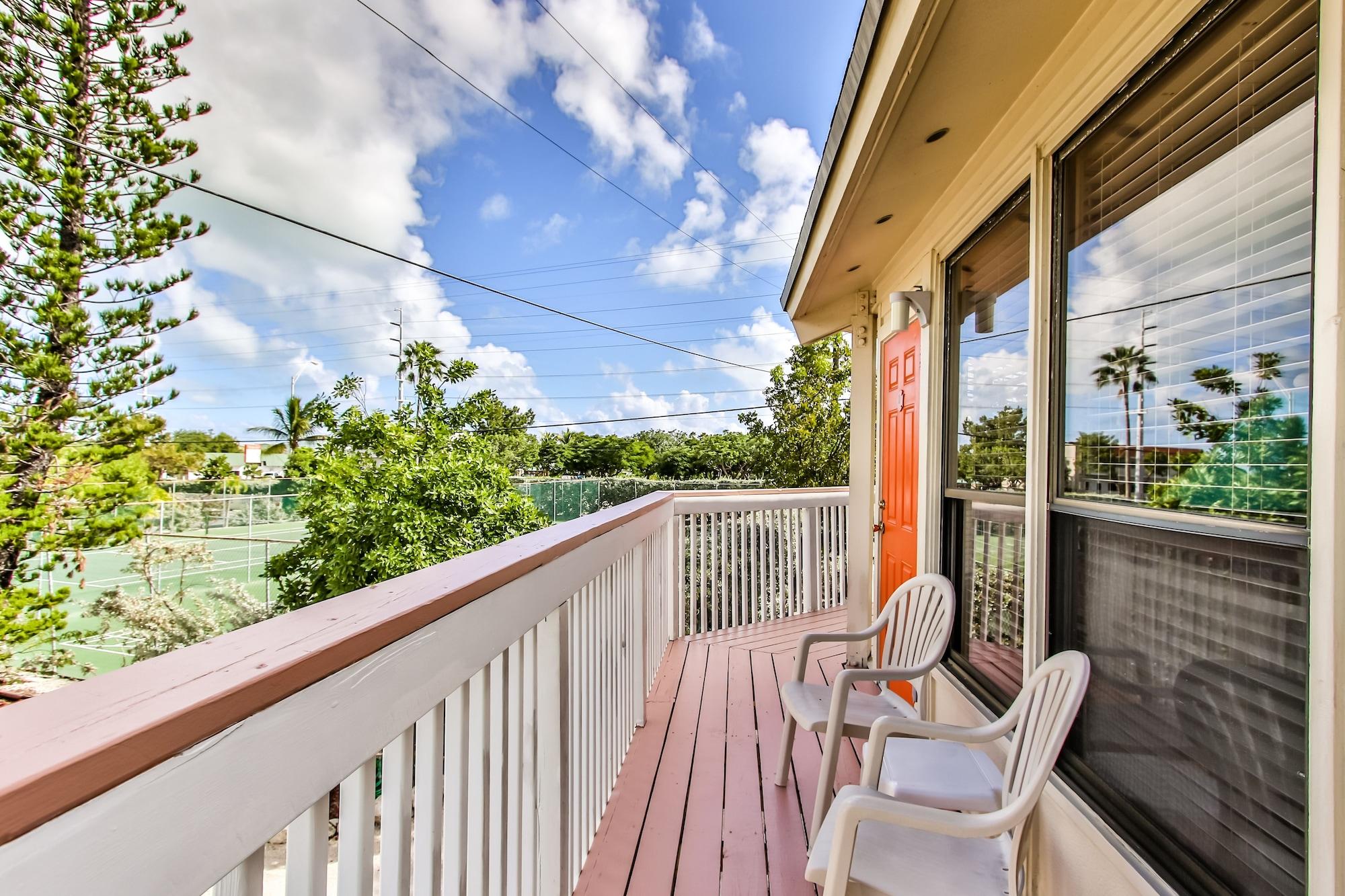 The Reef At Marathon Hotel Exterior photo