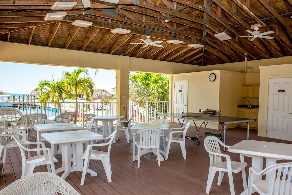 The Reef At Marathon Hotel Exterior photo